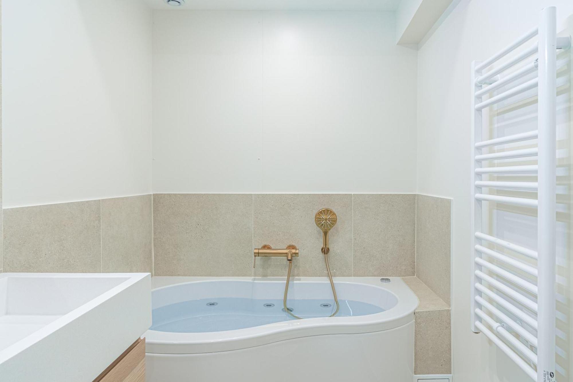 Lavie Maison Ac & Jacuzzi Paris Extérieur photo